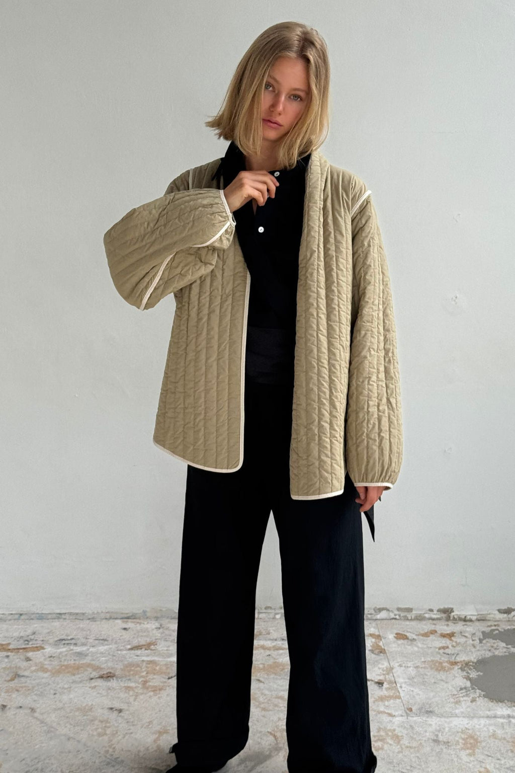 26SS AGNES JACKET - PUTTY