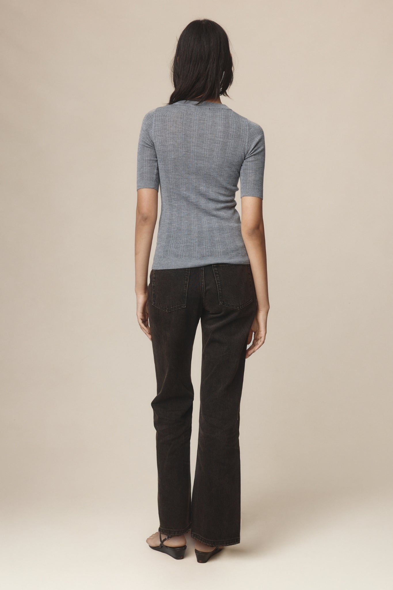 26SS LAYLA TEE - SOFT CHARCOAL