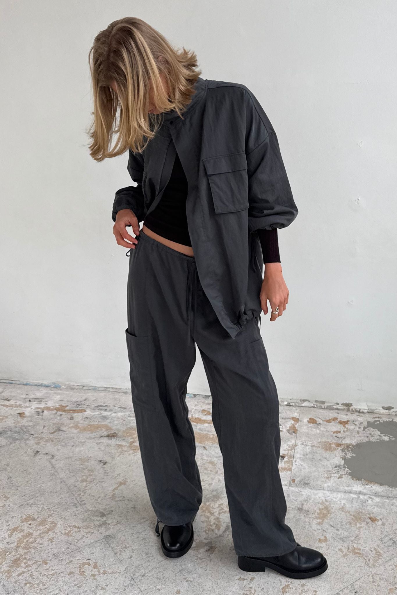 26SS GRAY PANT - CHARCOAL