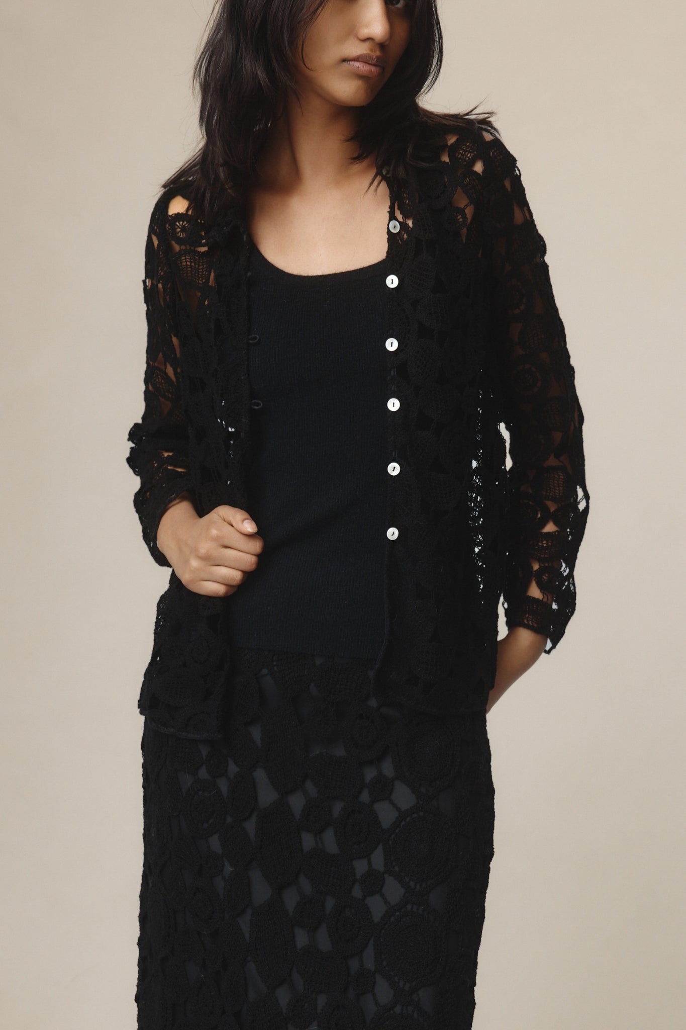 26SS PIERRE TOP - BLACK
