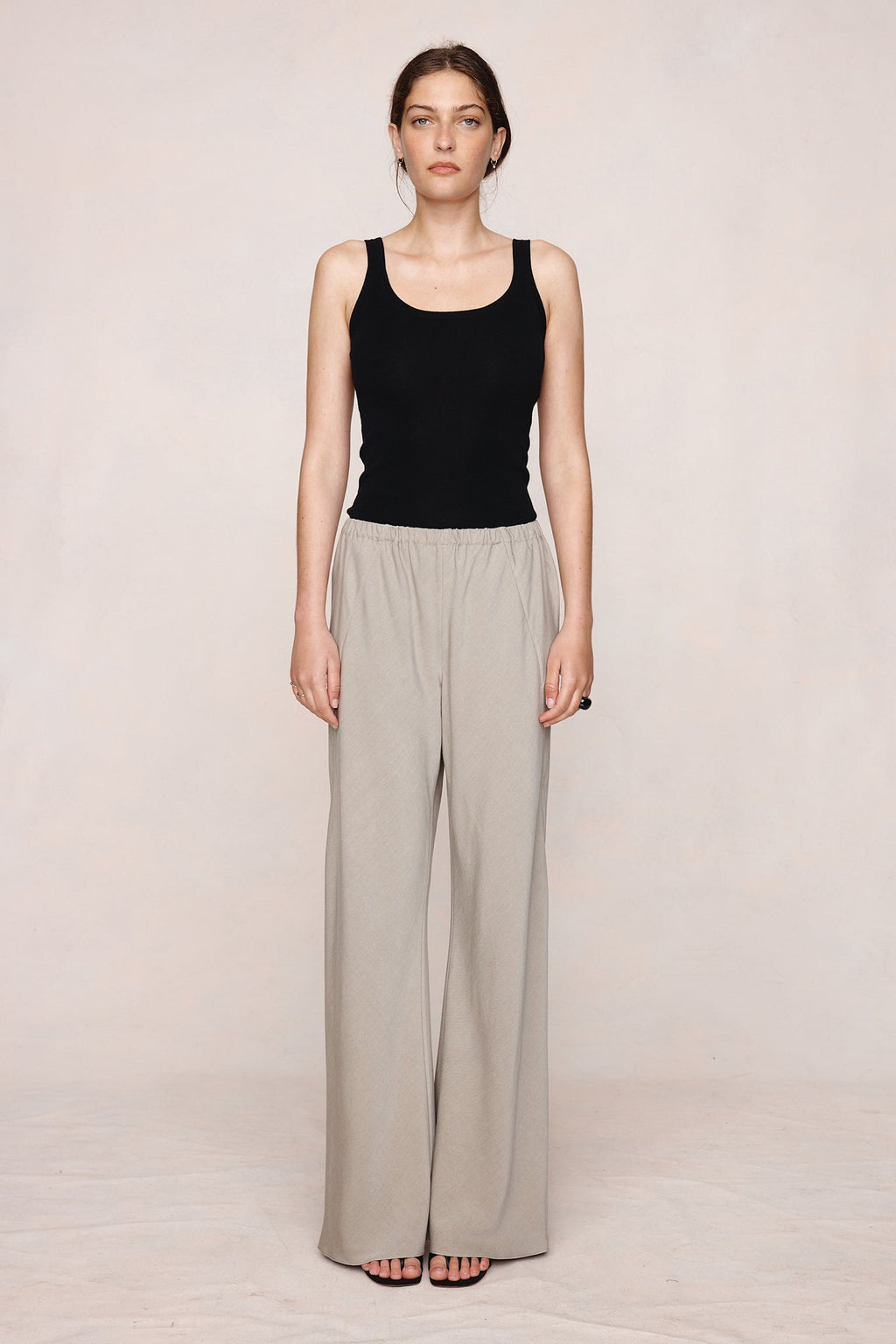 26SS ALICIA PANT - GREIGE