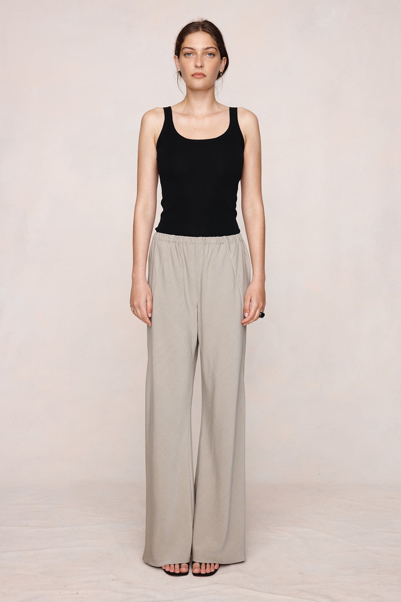 26SS ALICIA PANT - GREIGE