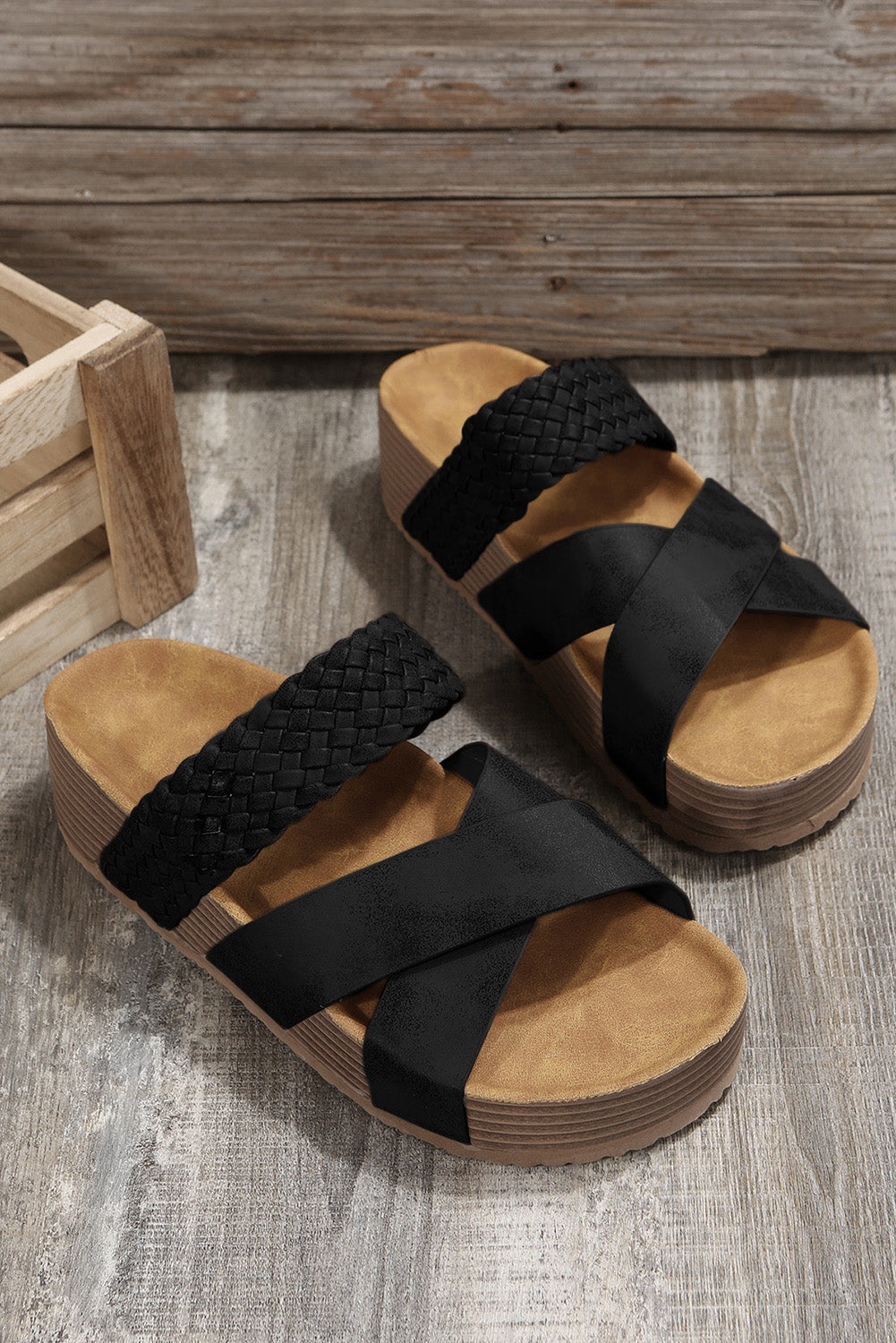 26SS Black boho sandal, Braided detail shoe