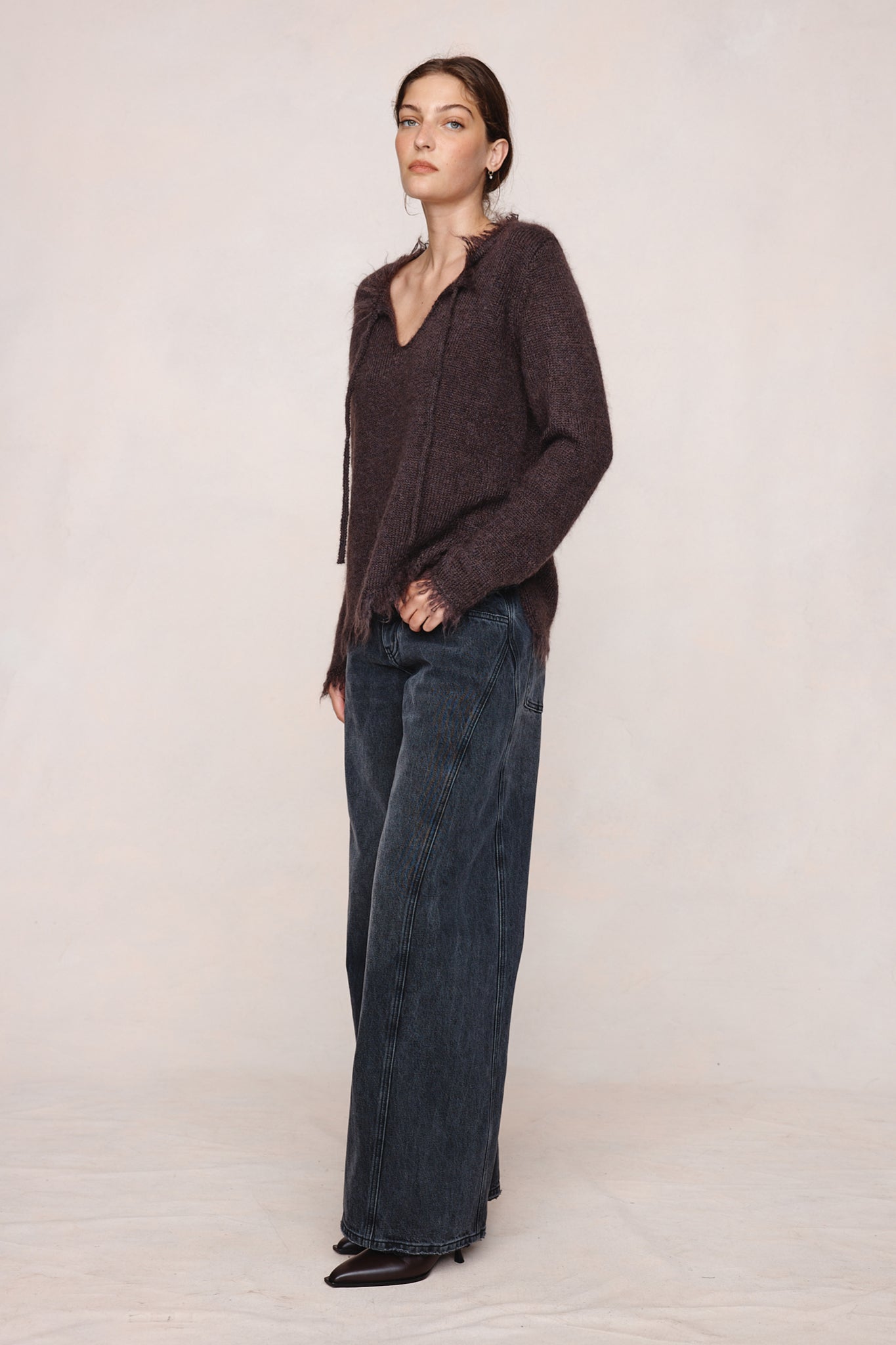 26SS FRAYED GABRIELLE JUMPER - TAPENADE