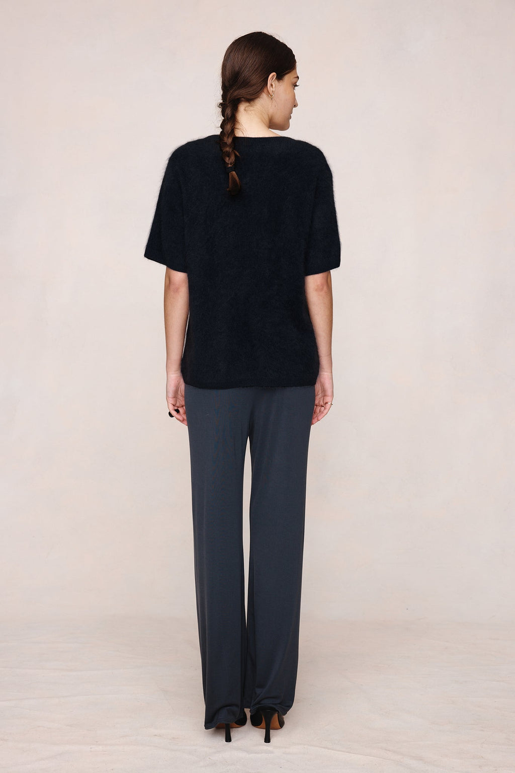 26SS HERA TOP - BLACK