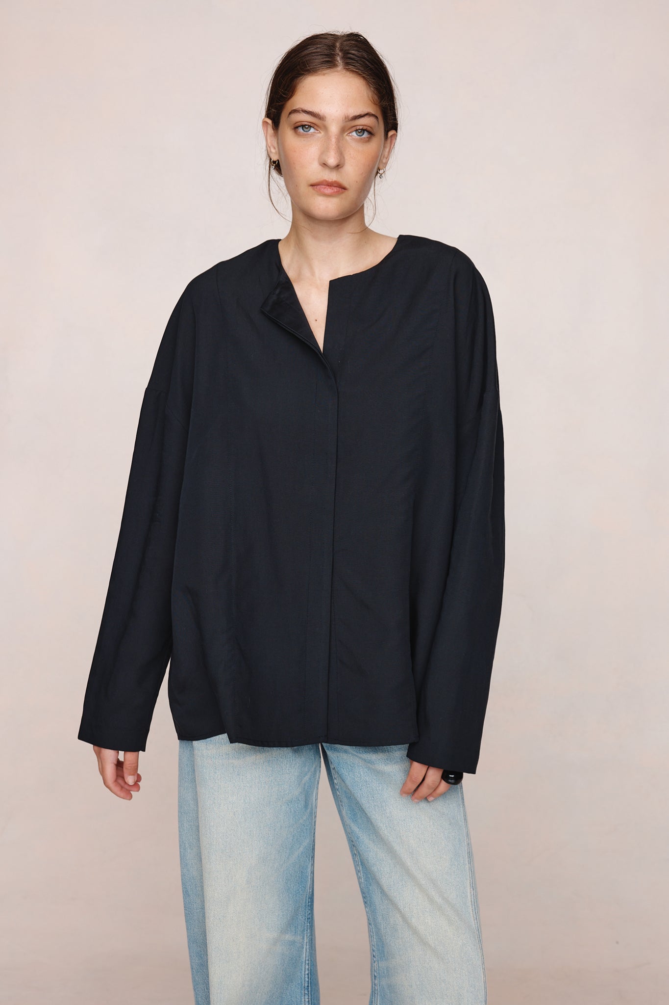 26SS IRVING TOP - BLACK
