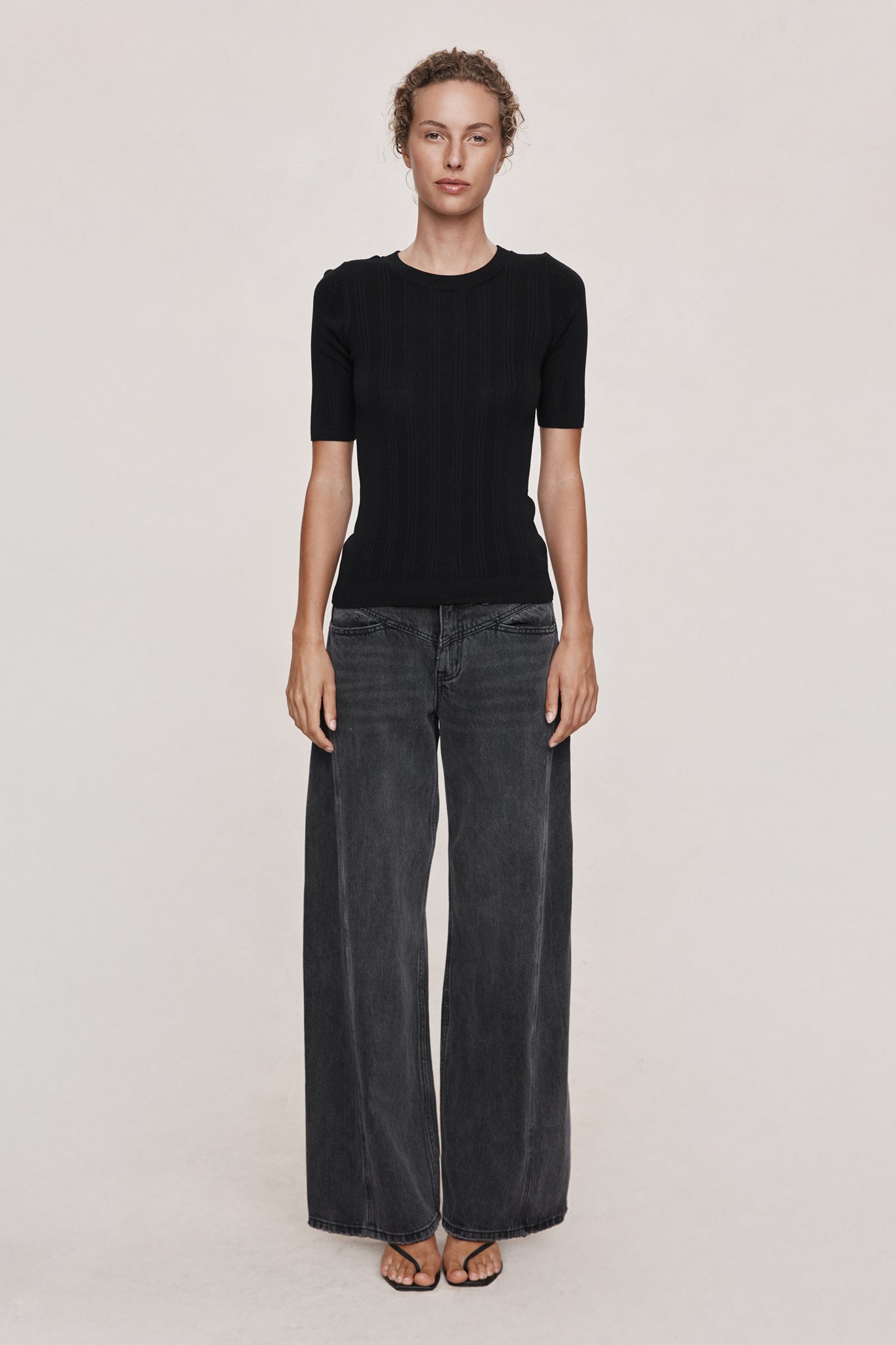 26SS LAYLA TEE - BLACK