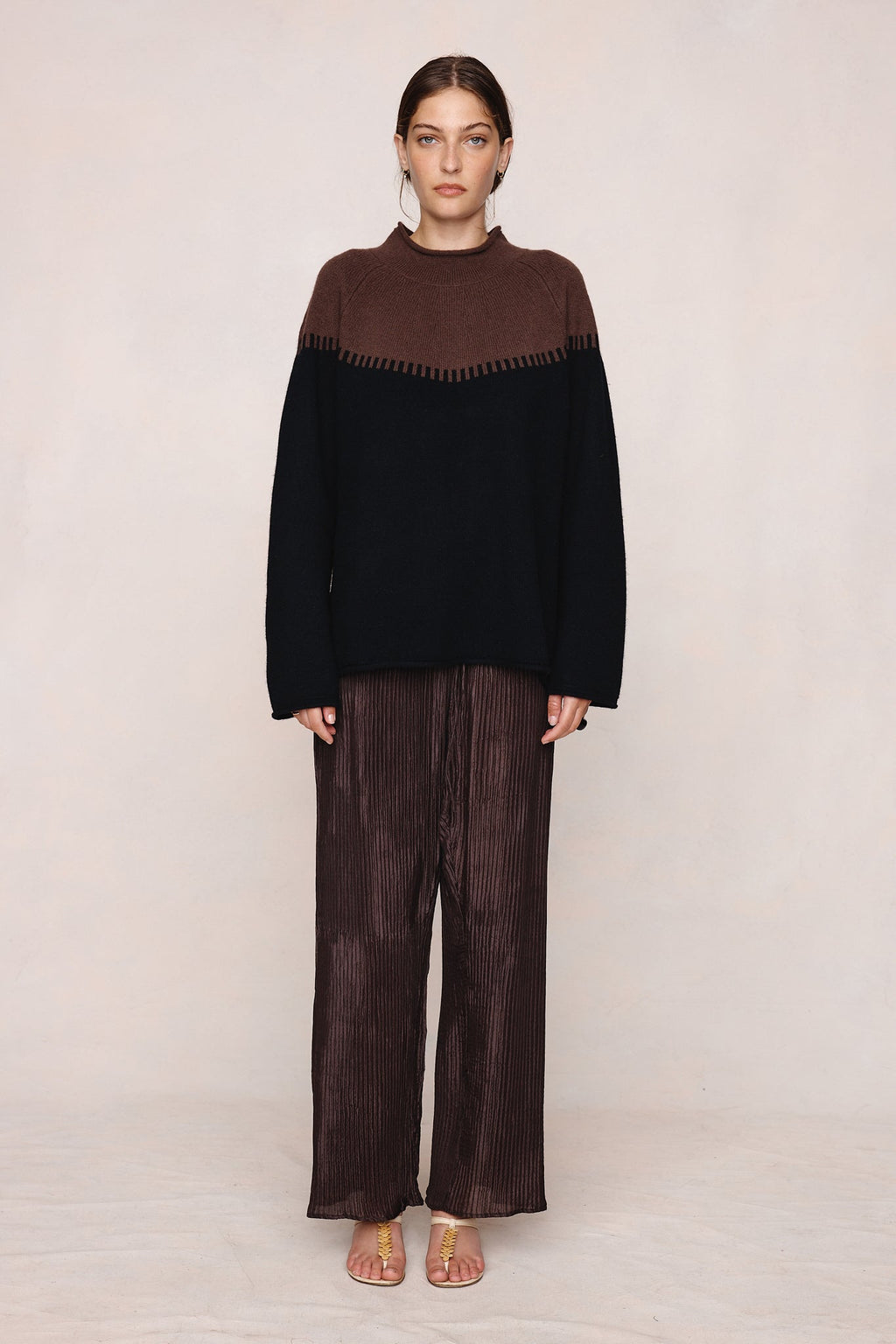 26SS RODIN JUMPER - CAROB / BLACK