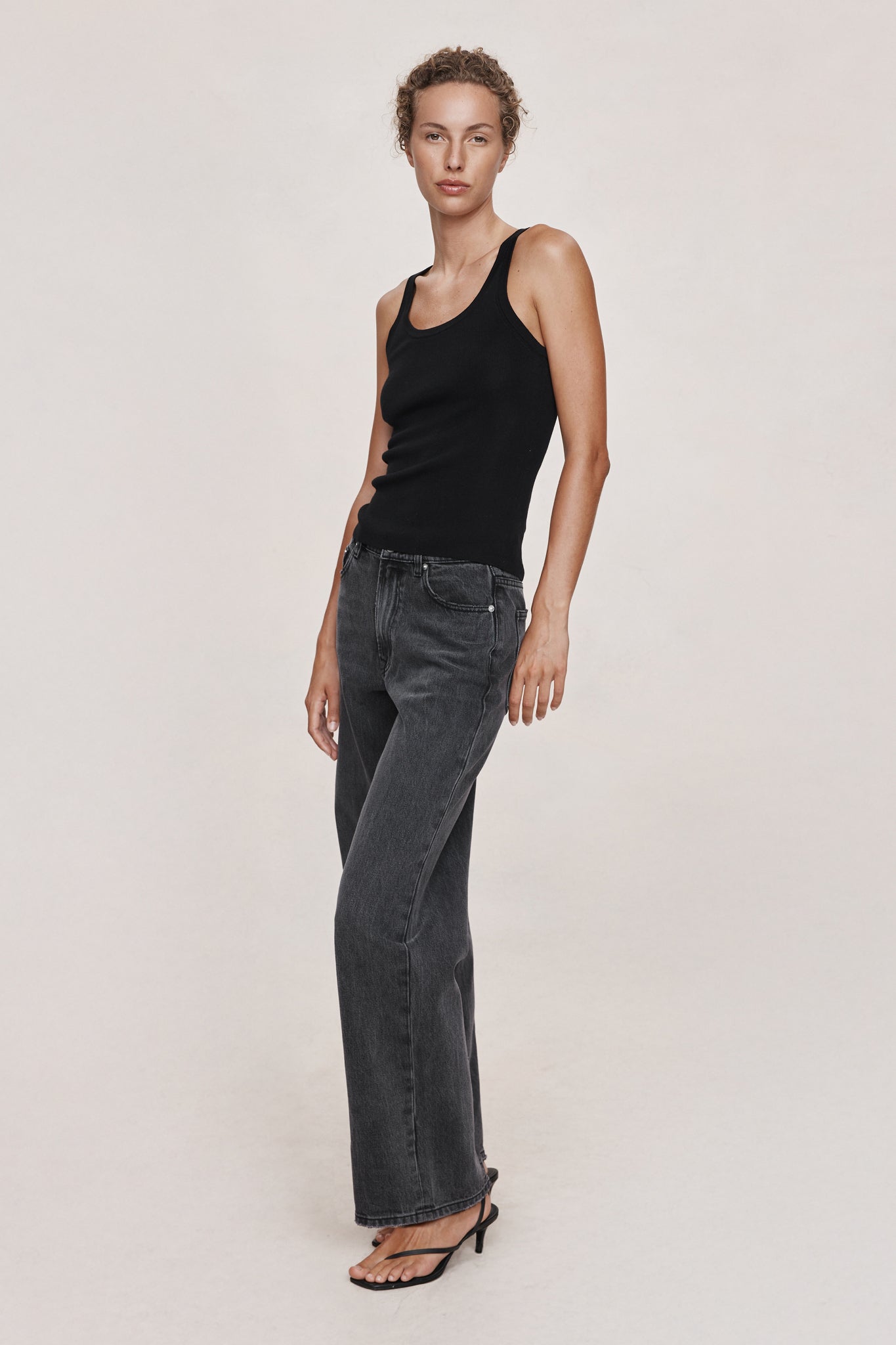 26SS SENA SINGLET - BLACK