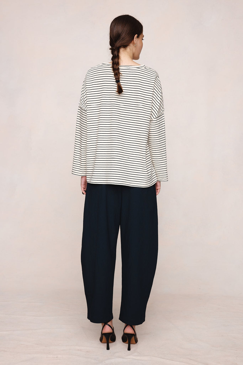 26SS YELENA TEE - IVORY / BLACK STRIPE