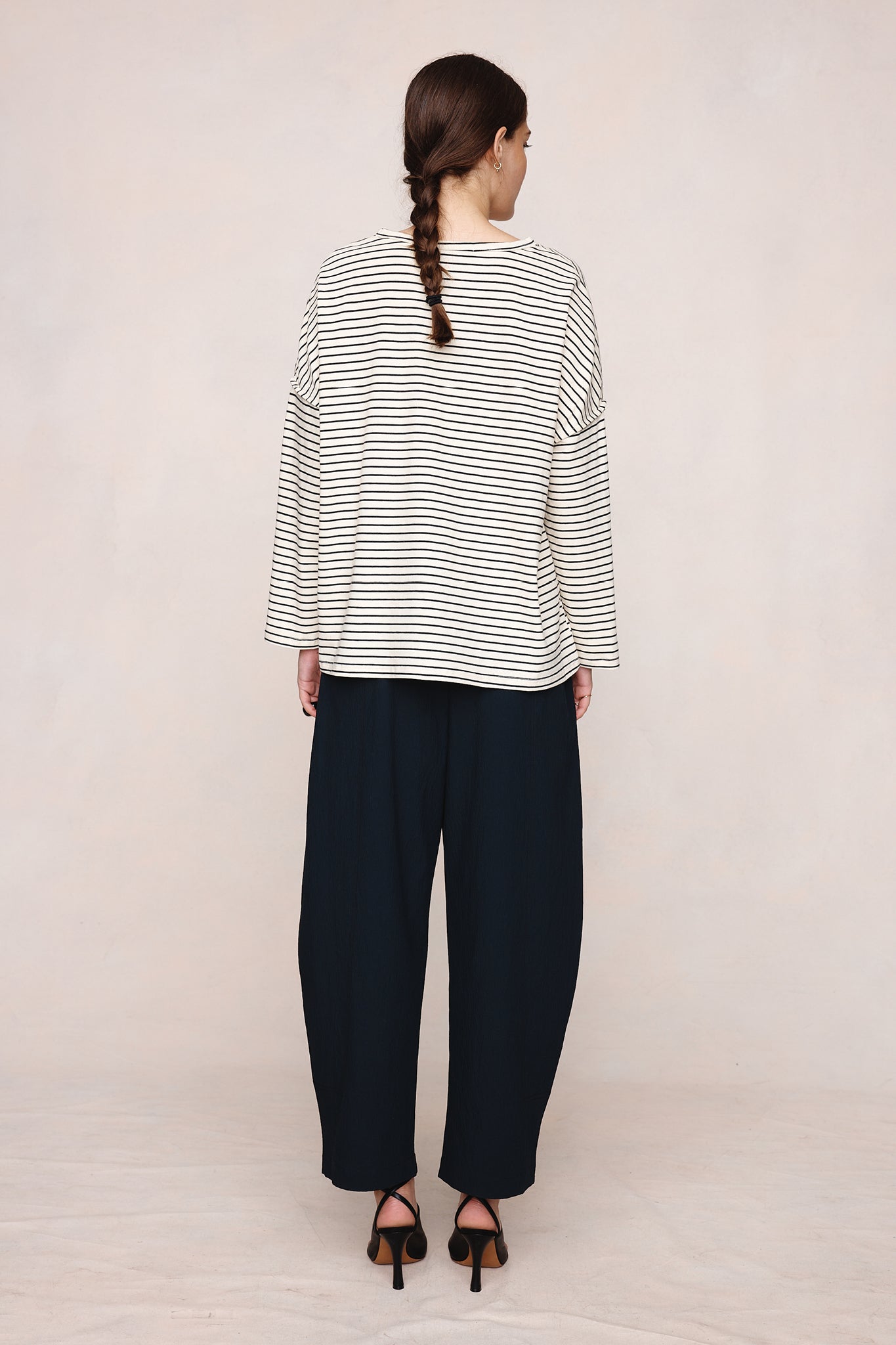 26SS YELENA TEE - IVORY / BLACK STRIPE